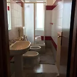 900 Hotel