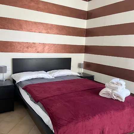 Hotel 900 *