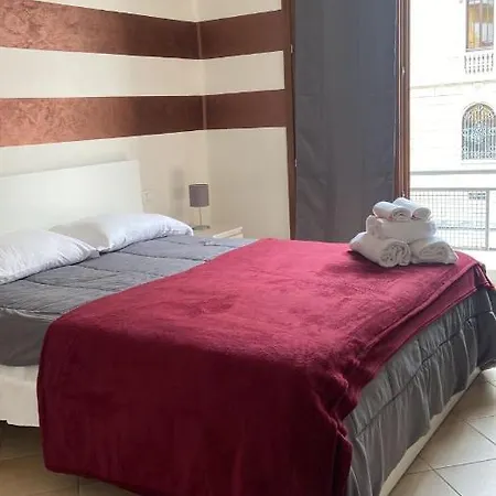 Hotel 900 *